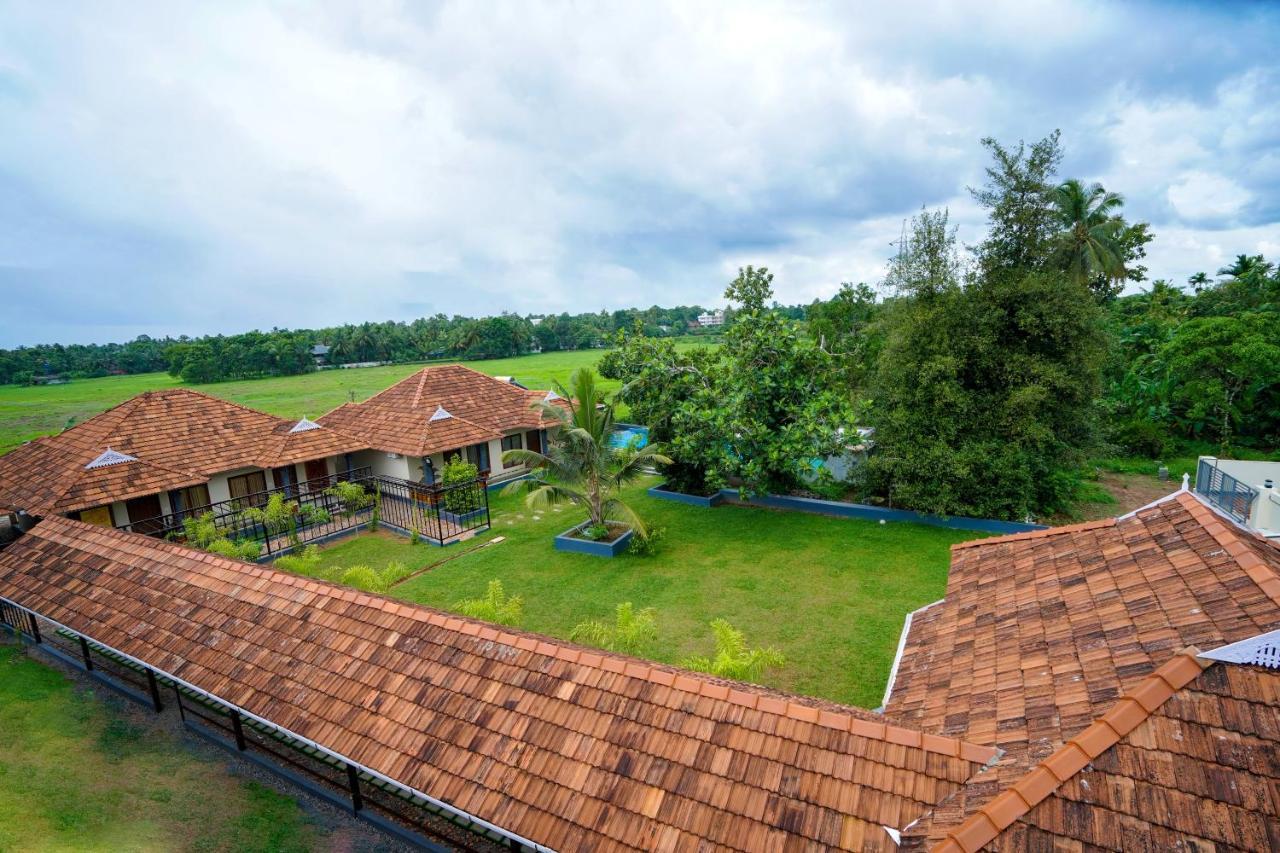 Kottackal Nature Inn Nedumbassery Exterior foto